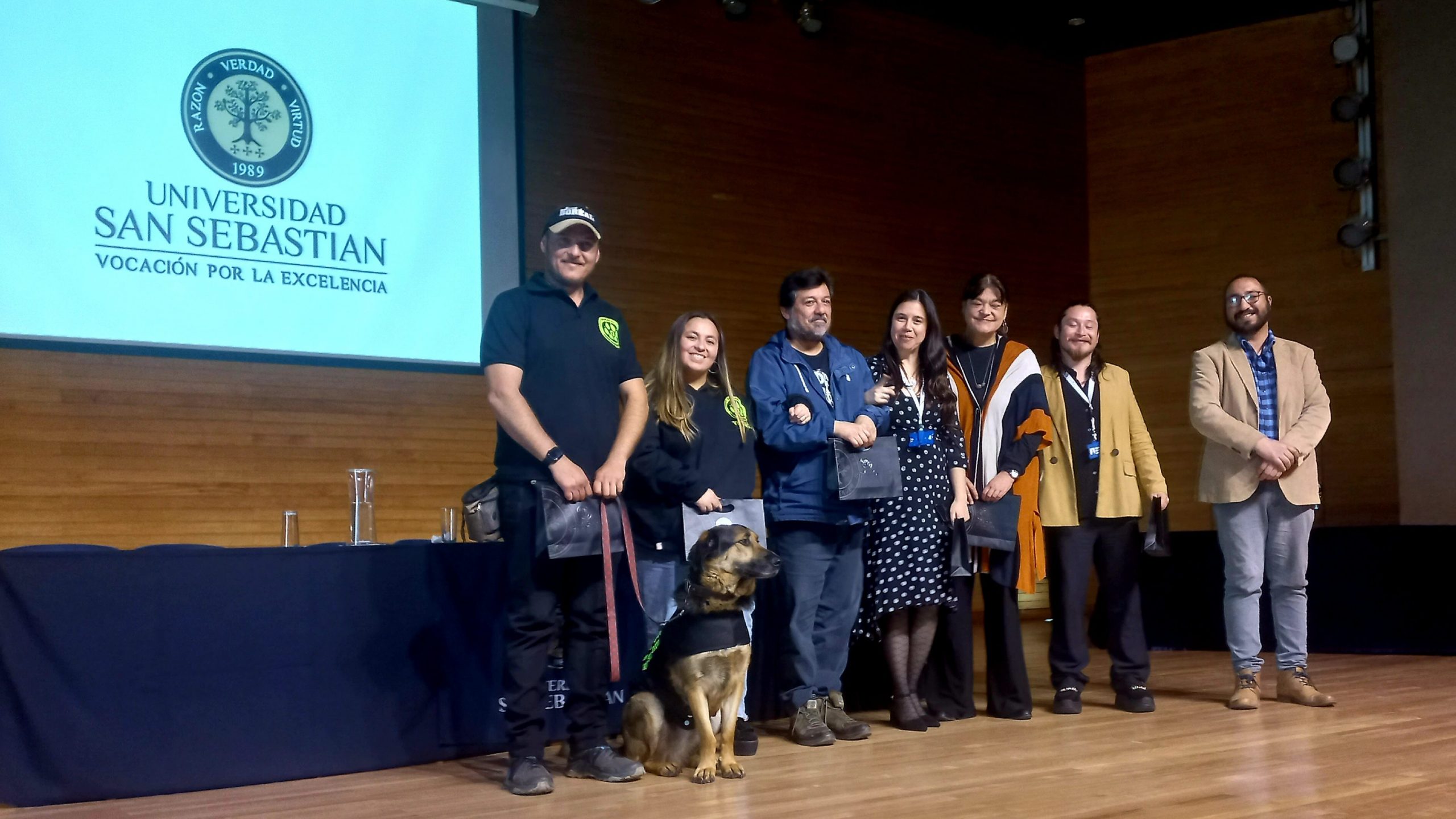 Fundación Tierra de Esperanza, USS y Mejor Niñez realizaron exitoso seminario en la región de Los Ríos.