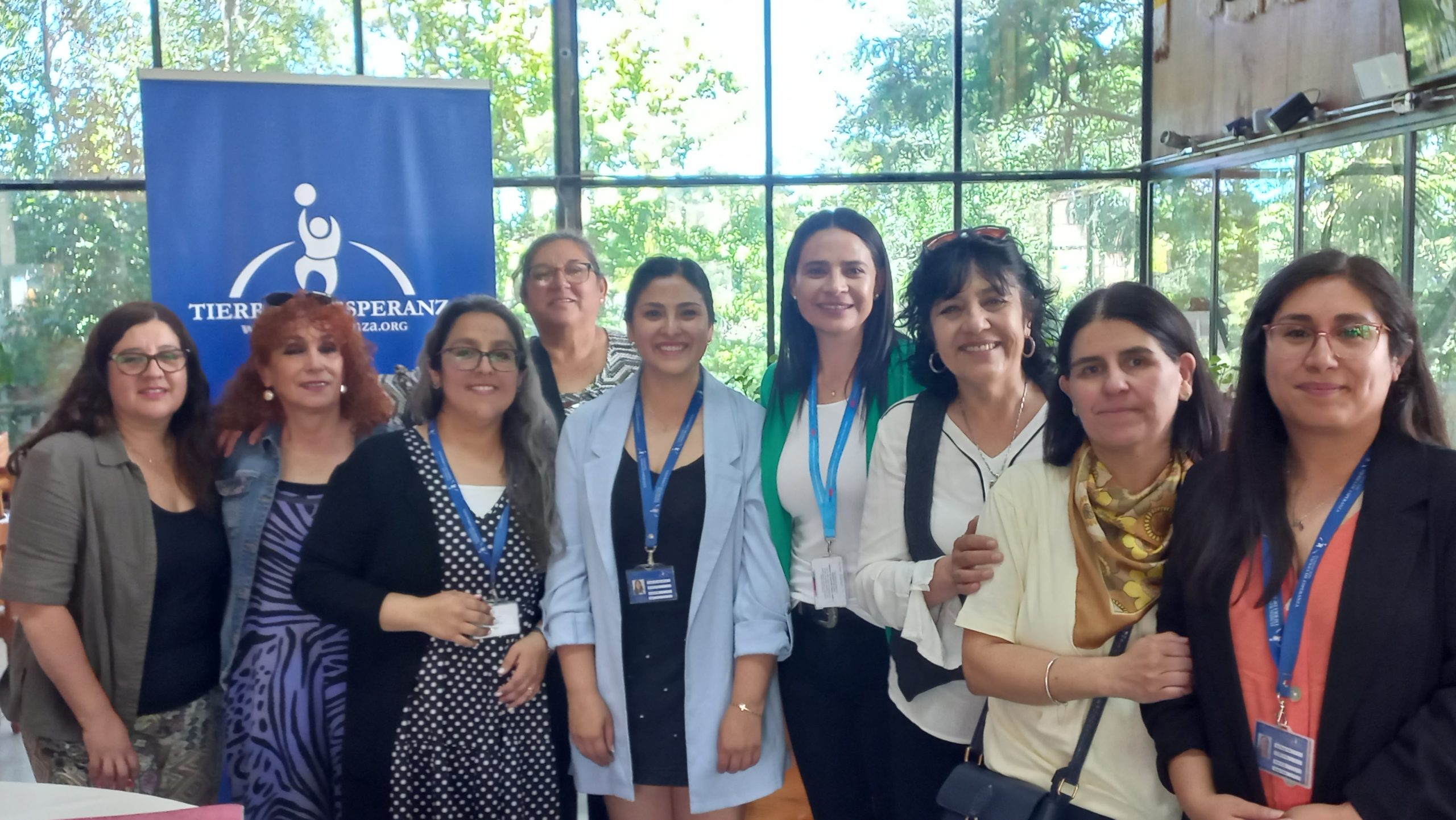 Niñas, niños y adolescentes de Tierra de Esperanza conmemoraron su paso por el Programa Abriendo Caminos en una jornada de recreación y reconocimiento