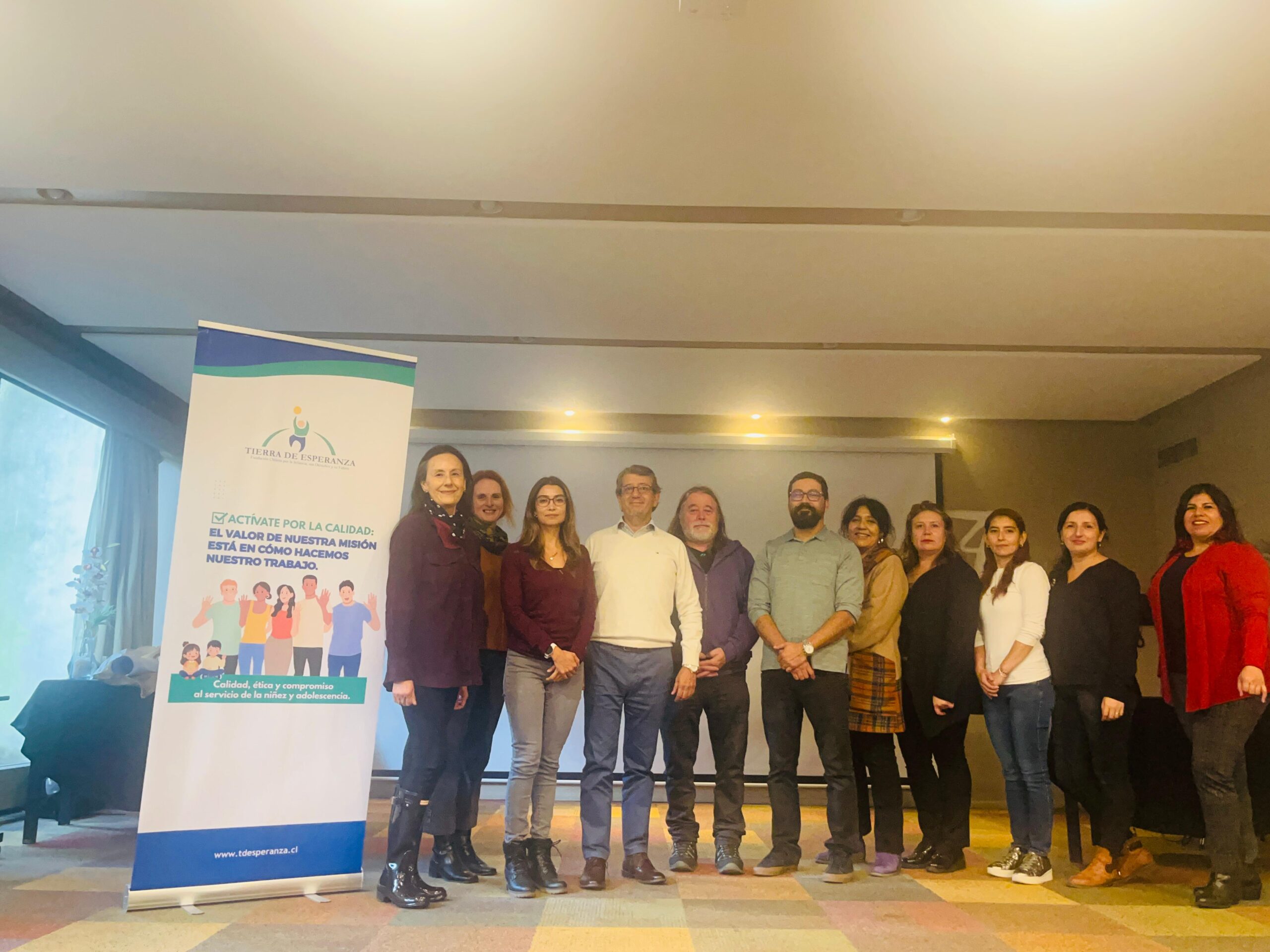 Equipo de Tierra de Esperanza se reúne para avanzar en la planificación estratégica centrada en la niñez